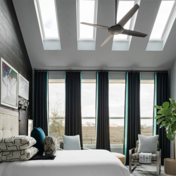 VELUX Solar Powered Venting Curb Mount Skylight