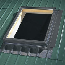 Load image into Gallery viewer, Aluminium Flashing Kit For deck mount metal roof skylights
